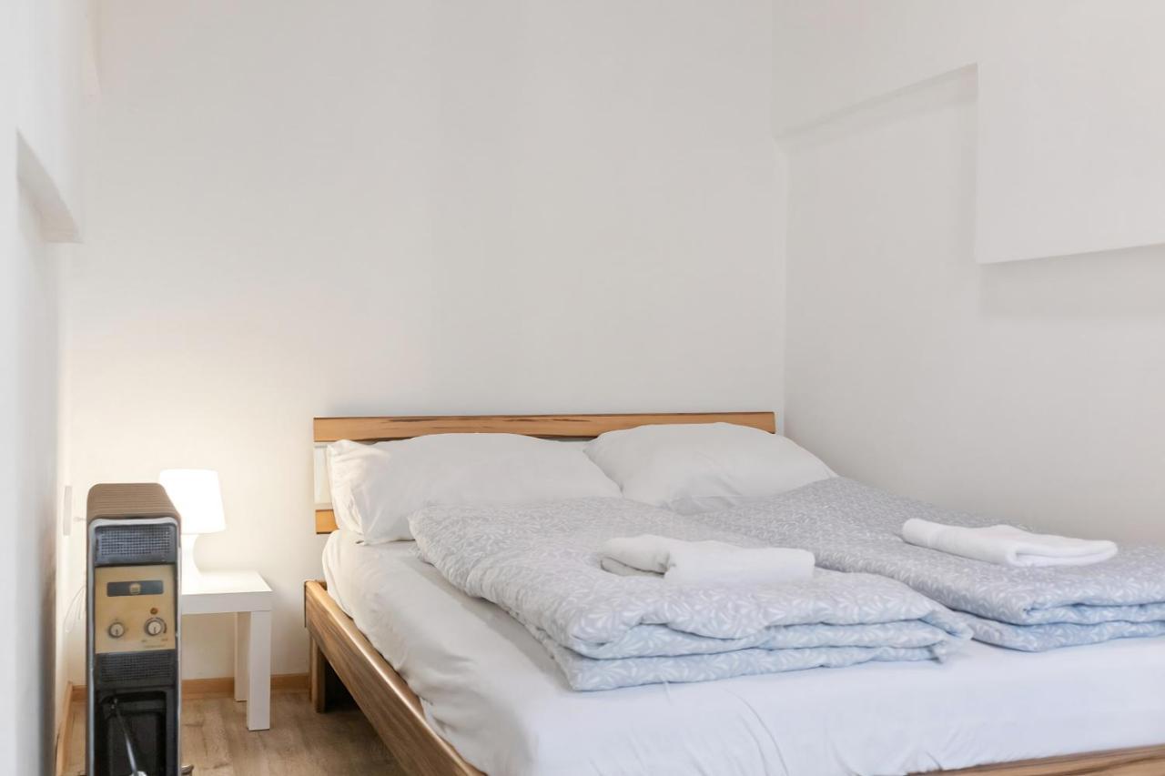 Spacious & Pleasent 2br Apt. Near Milenium Tower Apartment